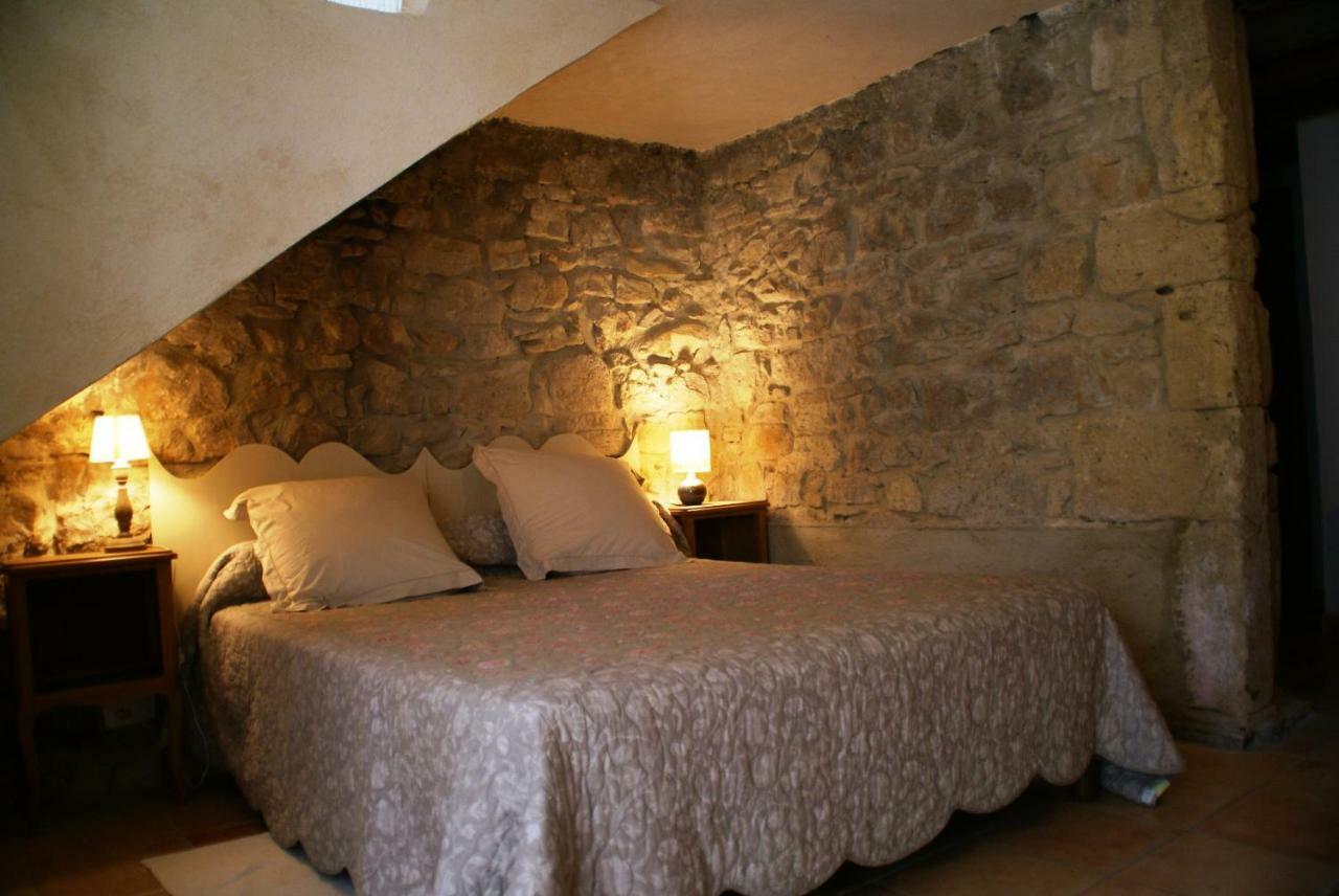 Domaine Chanoine Rambert Saint-Andre-d'Olerargues Exterior foto